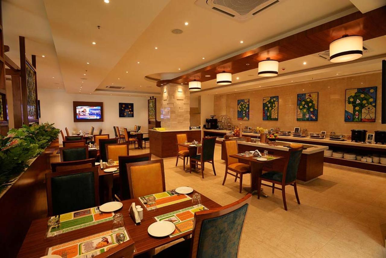 Lemon Tree Hotel Coimbatore Exterior photo