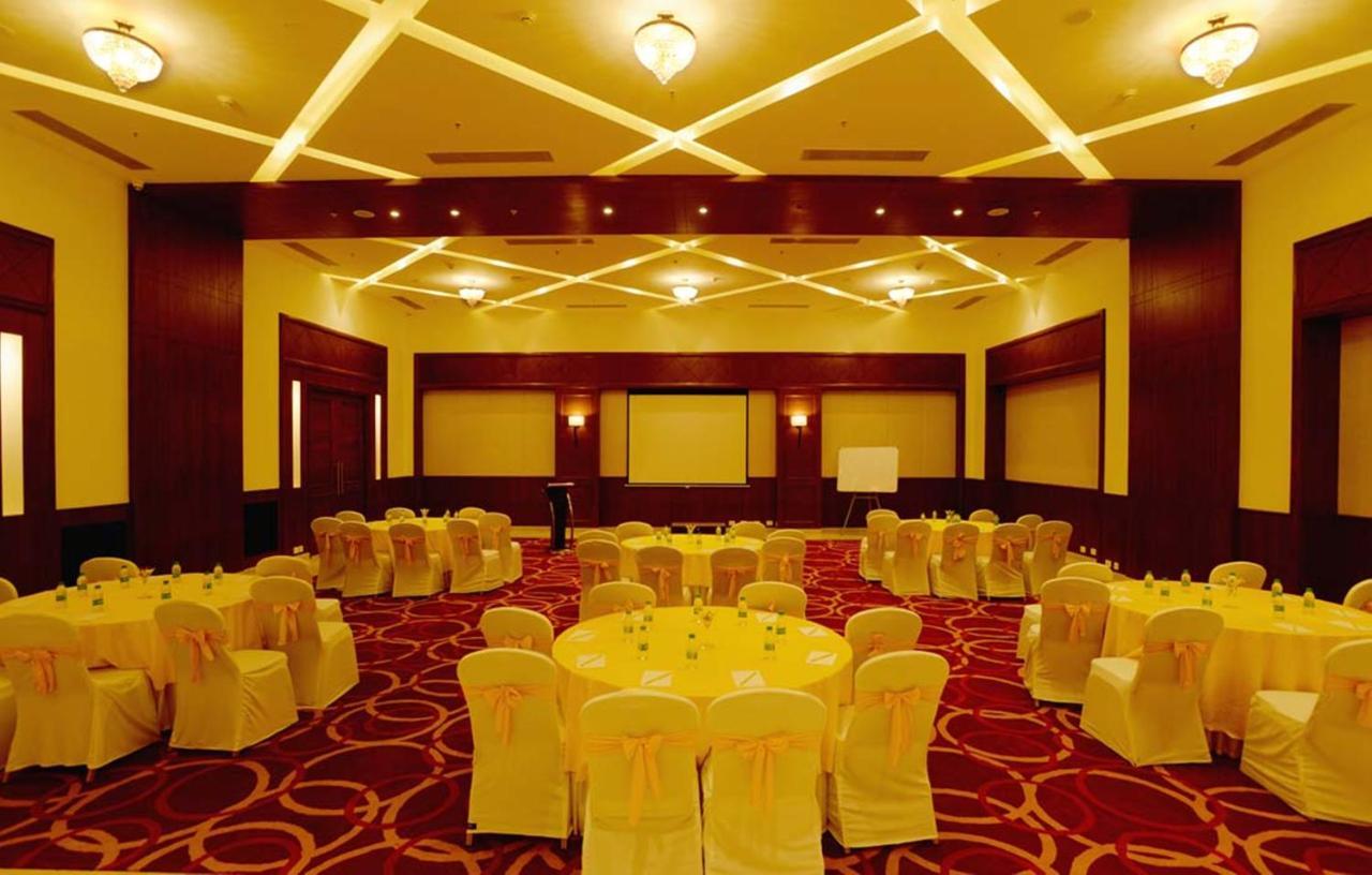 Lemon Tree Hotel Coimbatore Exterior photo