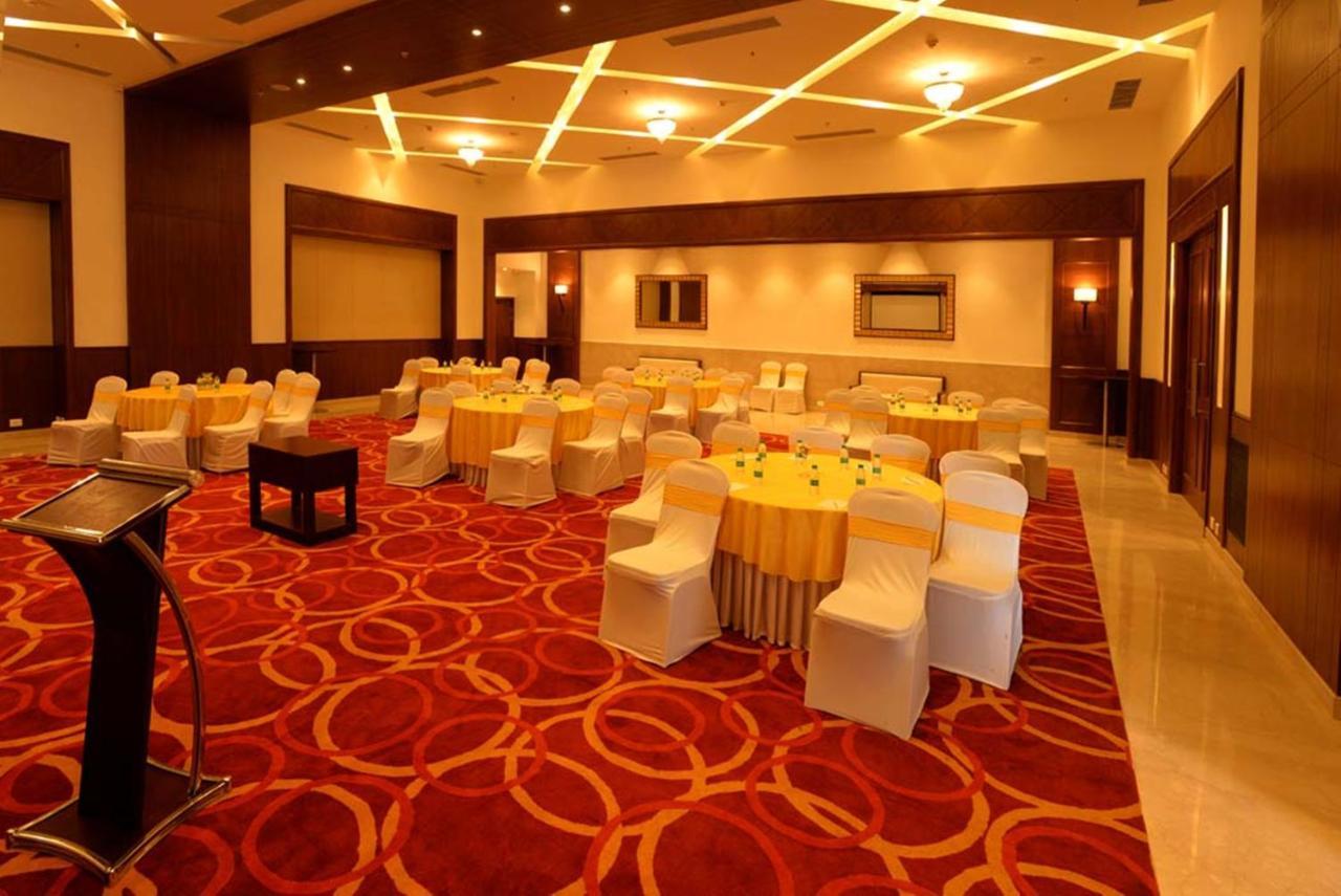 Lemon Tree Hotel Coimbatore Exterior photo
